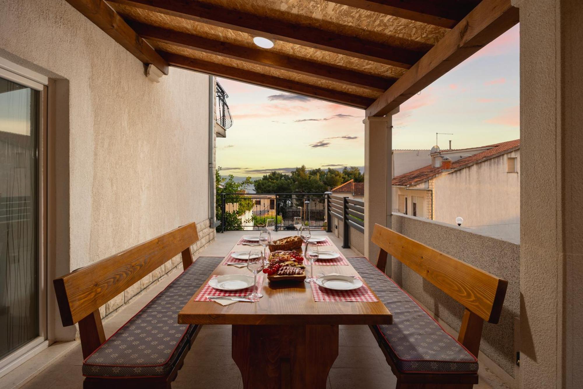 Apartments Solmar Podstrana Luaran gambar