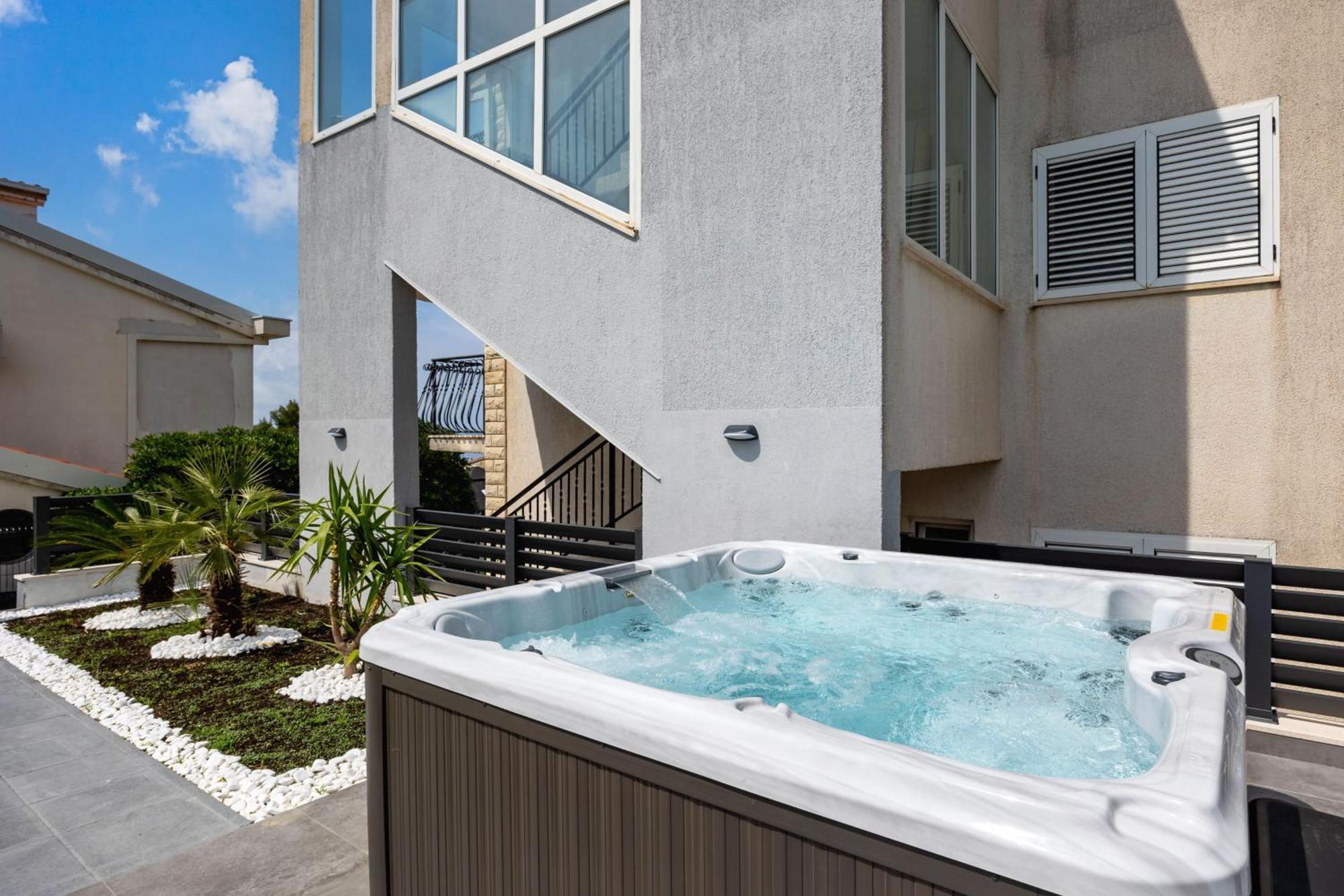 Apartments Solmar Podstrana Luaran gambar