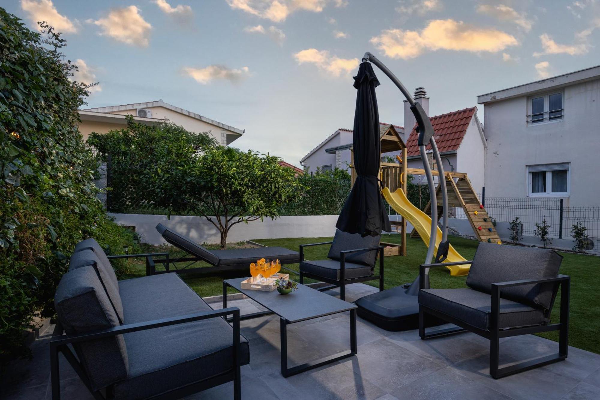 Apartments Solmar Podstrana Luaran gambar