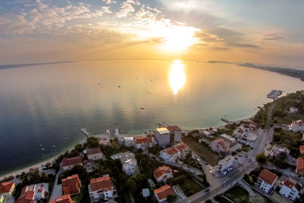 Apartments Solmar Podstrana Luaran gambar