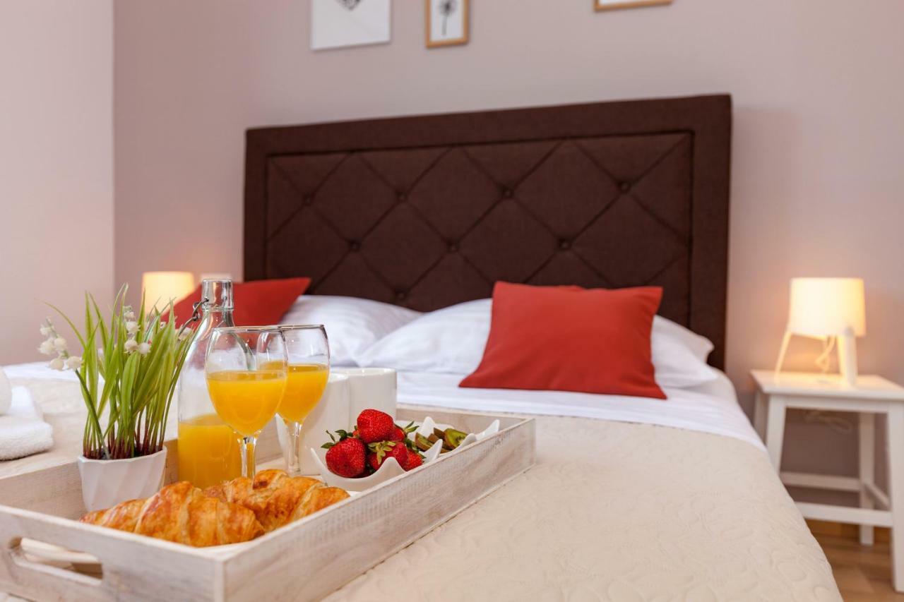 Apartments Solmar Podstrana Luaran gambar
