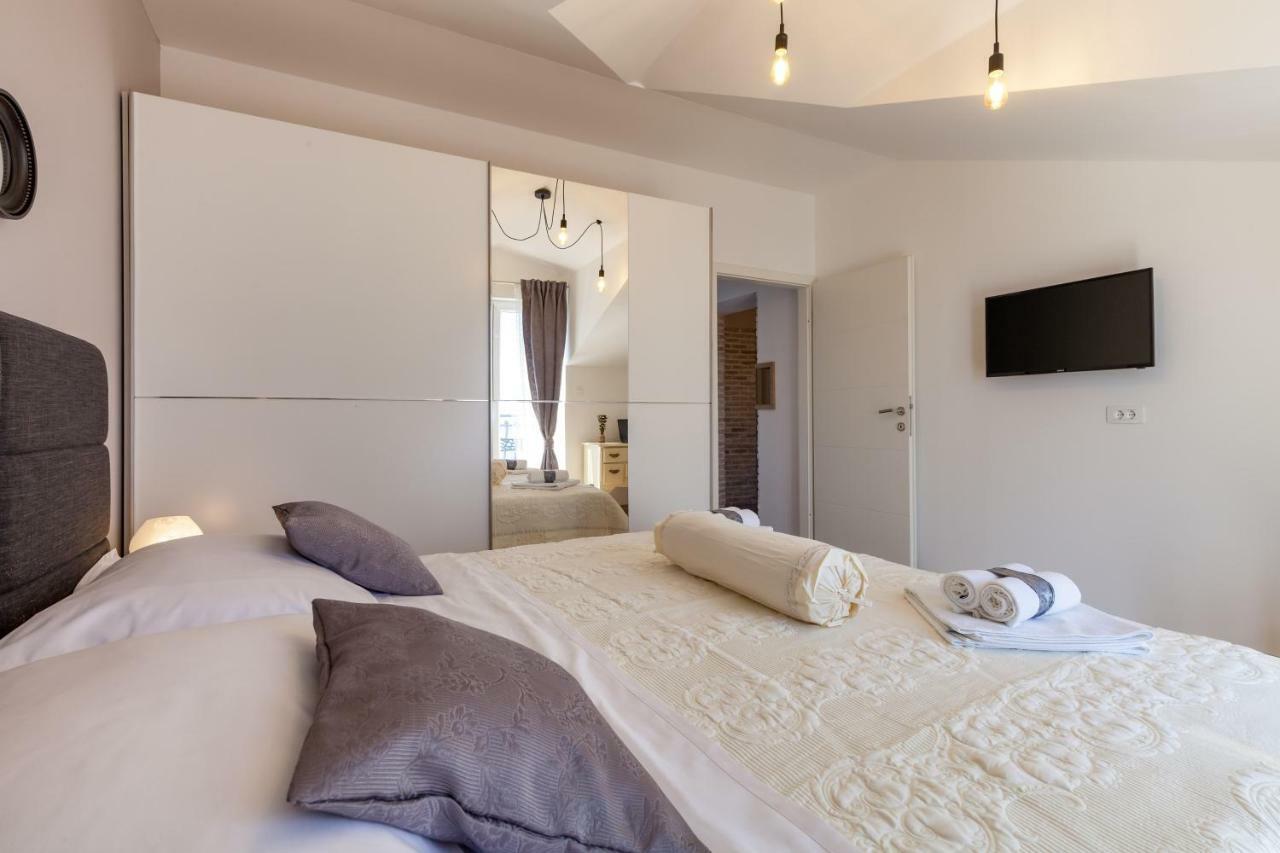 Apartments Solmar Podstrana Luaran gambar