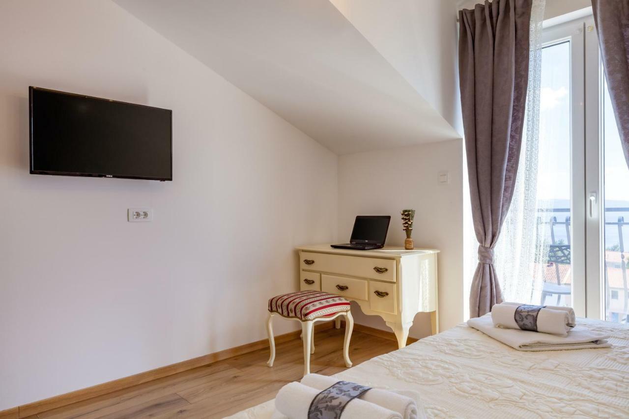 Apartments Solmar Podstrana Luaran gambar